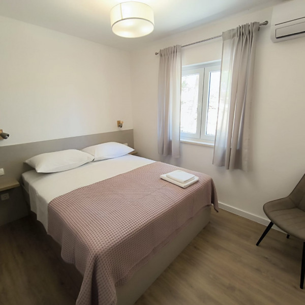 Bedrooms, Apartments Silvana, APARTMENTS SILVANA Sveta Nedjelja, Otok Hvar