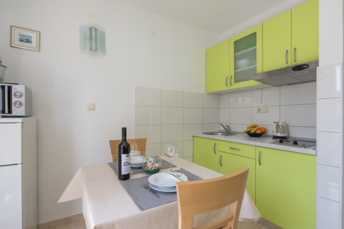 GREEN APARTMENT, APARTMENTS SILVANA Sveta Nedjelja, Otok Hvar