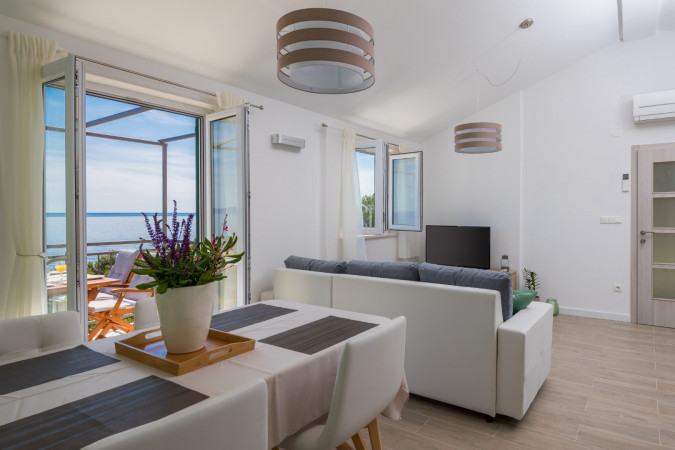 PENTHOUSE APARTMENT, APARTMENTS SILVANA Sveta Nedjelja, Otok Hvar