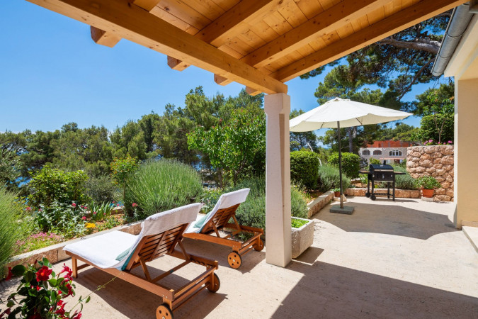 ORANGE APARTMENT, APARTMENTS SILVANA Sveta Nedjelja, Otok Hvar