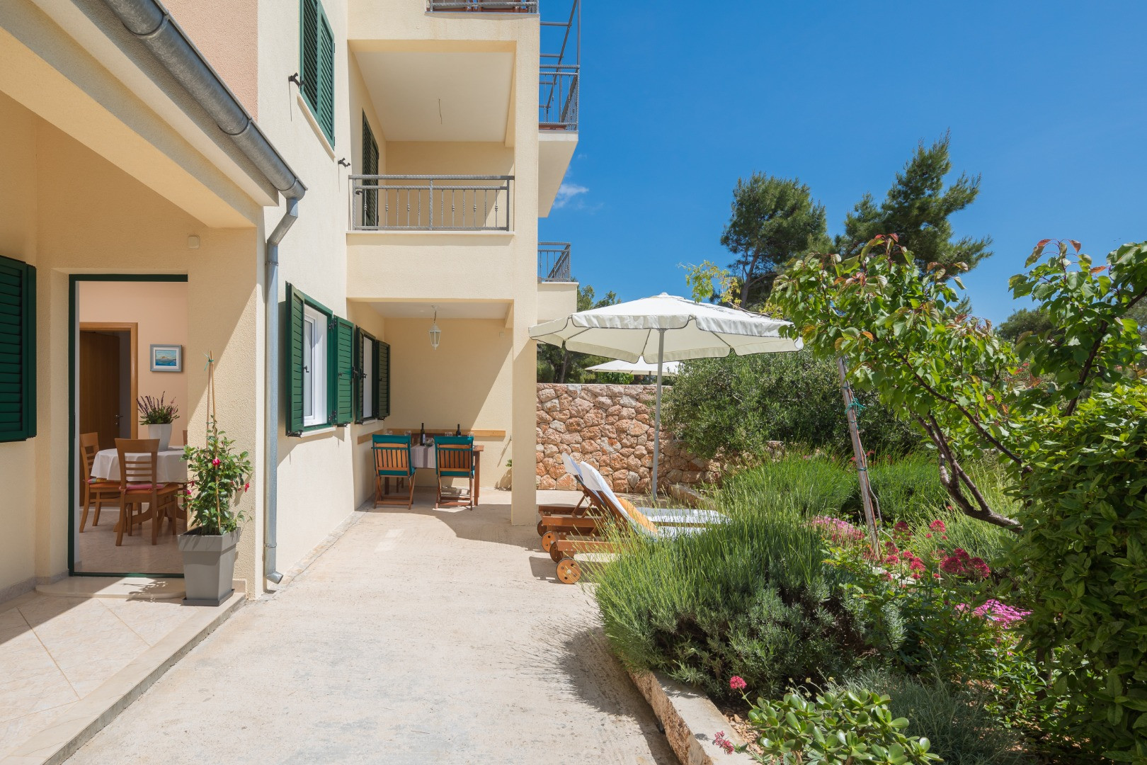 Apartments SilvAna - Apartments SilvAna located in the small and picturesque village of Sveta Nedjelja, APARTMENTS SILVANA Sveta Nedjelja, Otok Hvar